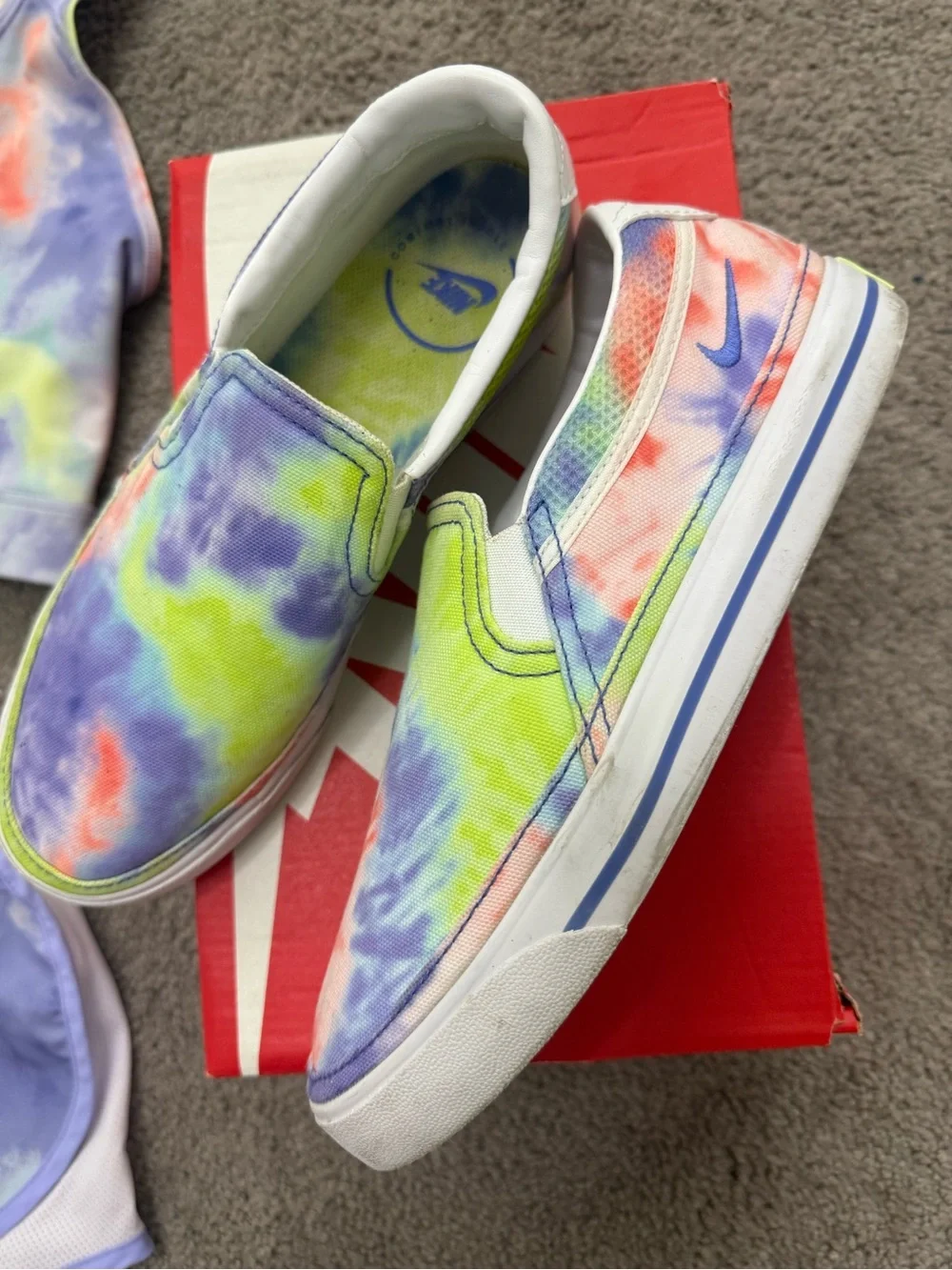 Womens Nike Sz 7.5 Tie-Dye Slip-On Shoes- Lime, Purple, Pink